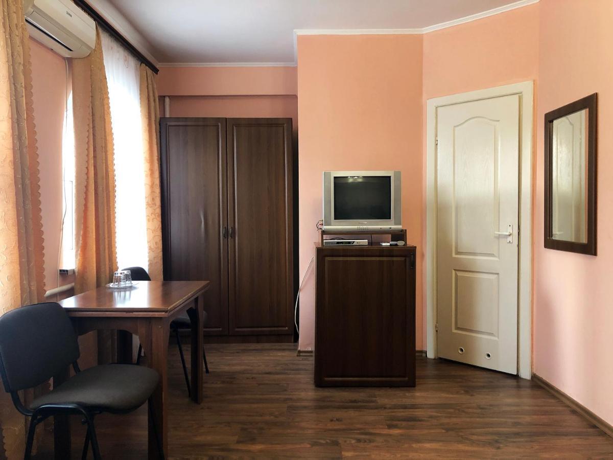 Comfort Hotel Chervonograd Dış mekan fotoğraf